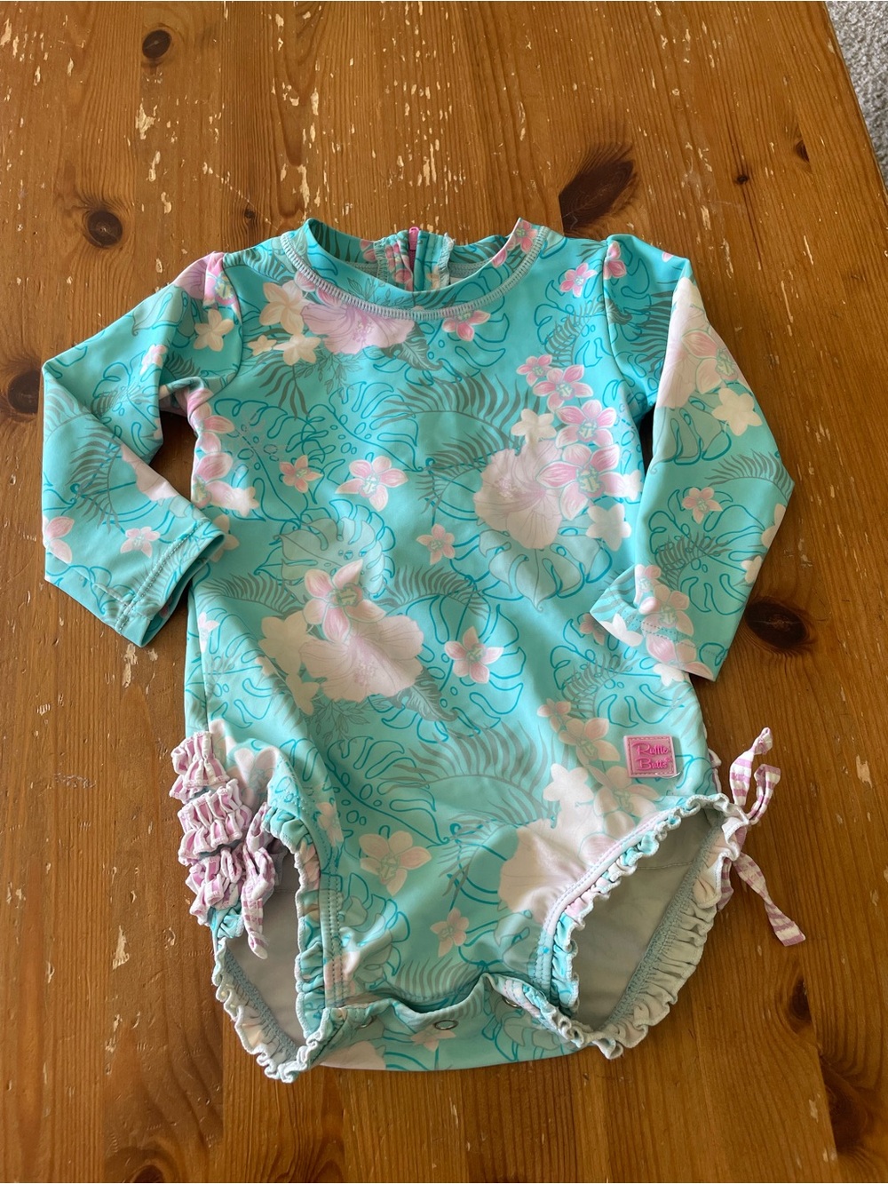 Rufflebutts swimsuit size 12-18 months